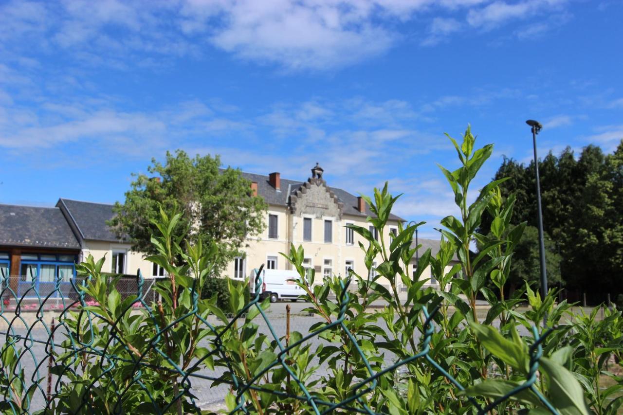 Espinasse Combrailleurs Bed & Breakfast エクステリア 写真