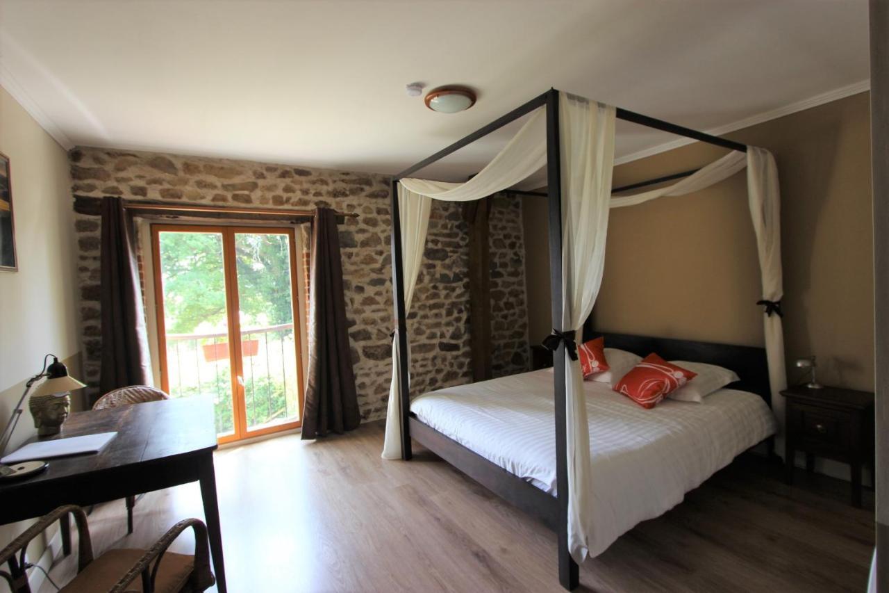 Espinasse Combrailleurs Bed & Breakfast エクステリア 写真